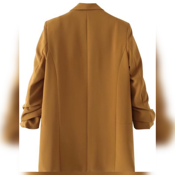 Nina Baddie Blazer - Picture 2 of 2